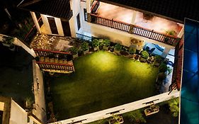 Ark Cabin Villa